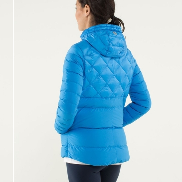Lululemon Fluffin' Awesome Down Jacket In Cornflower Size 6 - Picture 3 of 10